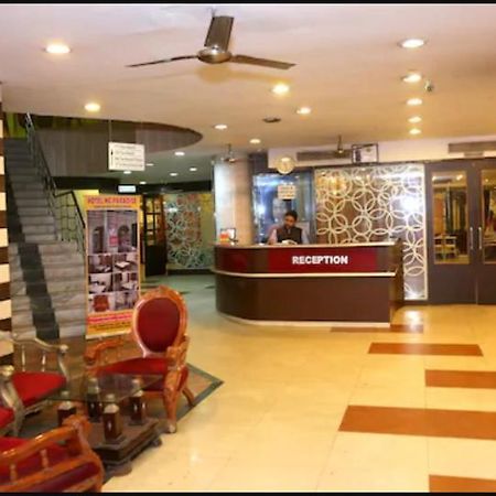 Hotel Ng Paradise Jagādhri Dış mekan fotoğraf