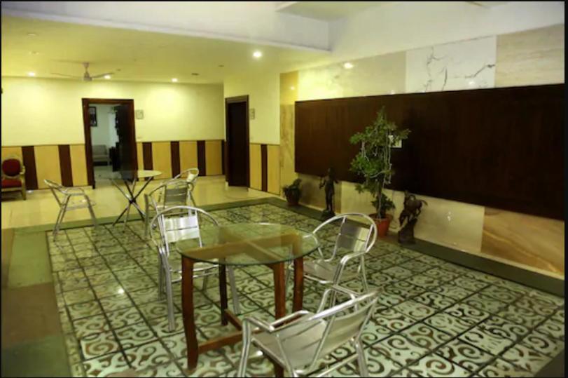 Hotel Ng Paradise Jagādhri Dış mekan fotoğraf